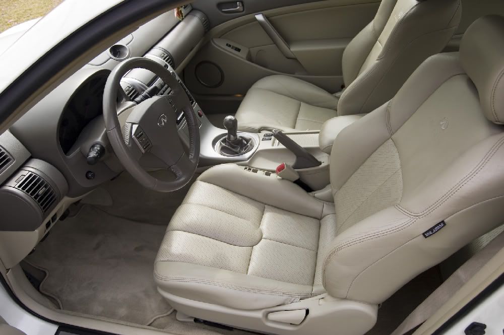 DSC_0083infiniti-coupe.jpg