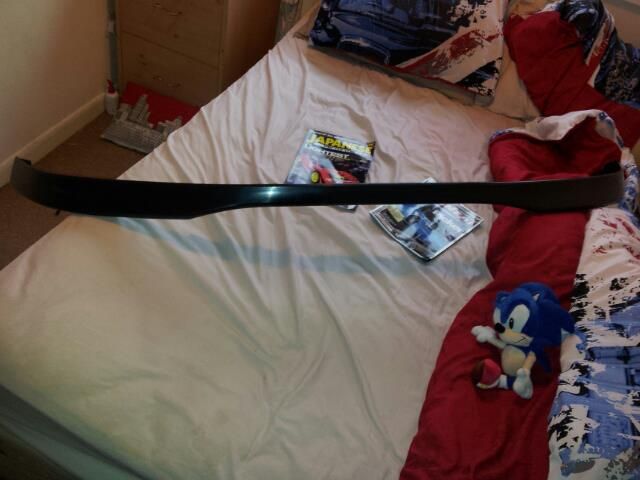 [Image: typerlip.jpg]