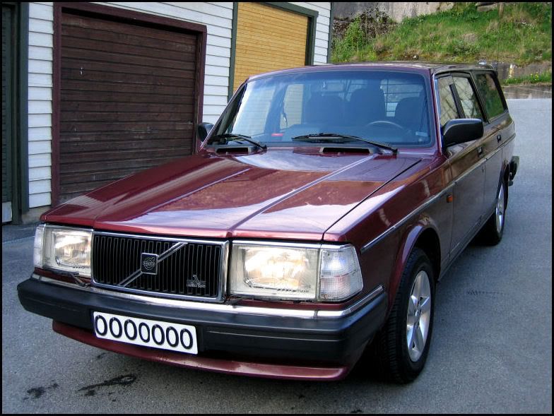 Volvo24017.jpg