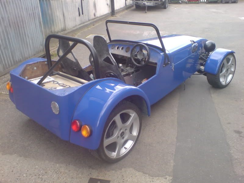 kitcar00.jpg