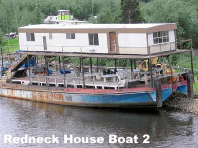 redneckhouseboat.jpg