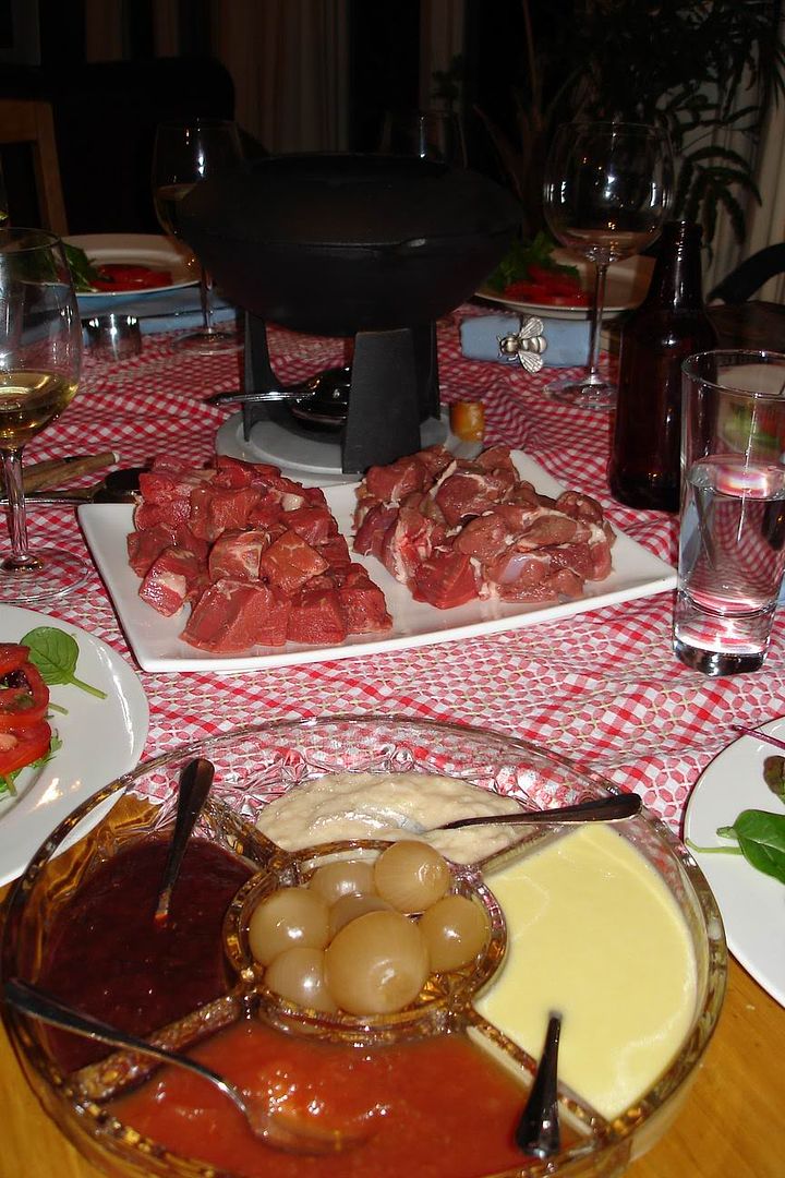 Meat Fondue preparation