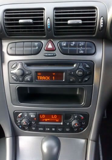 Mercedes w203 audio 10 replacement