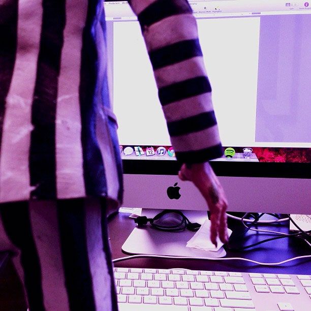  photo BeetlejuiceTwitter_zpse2ed5ba0.jpg