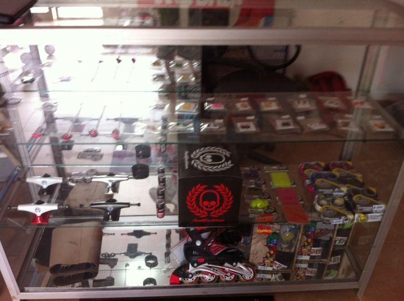  photo null_zpsedc4b227.jpg