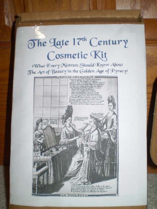 17thcenturybeautykit.jpg