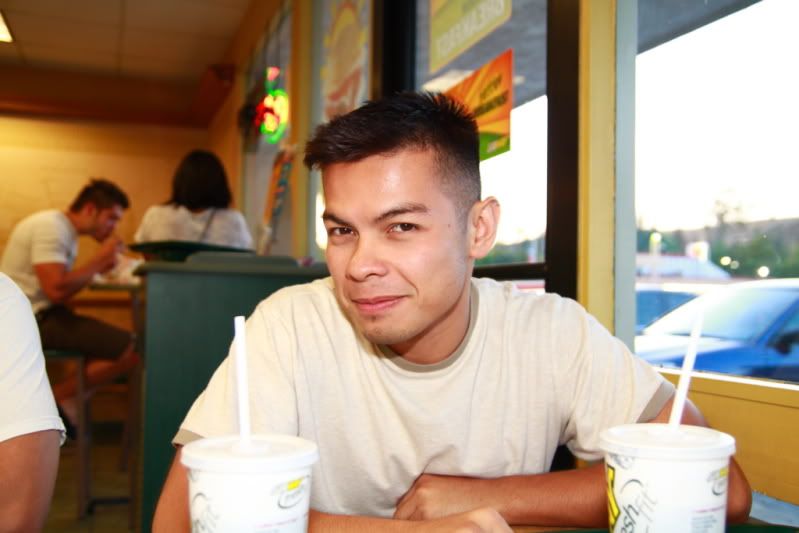 IMAGE: http://i82.photobucket.com/albums/j269/XxDJCyberLoverxX/FillFlash.jpg