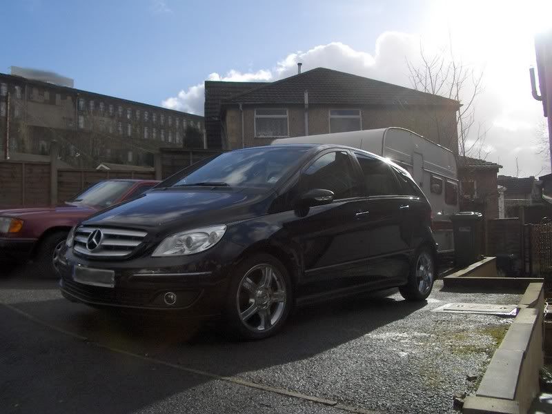 B200CDi-Side2.jpg