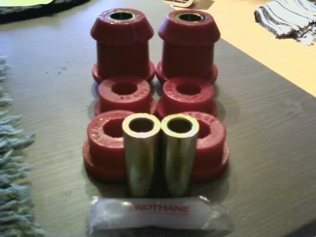 http://i82.photobucket.com/albums/j277/fox88nick_2006/prothanebushings.jpg