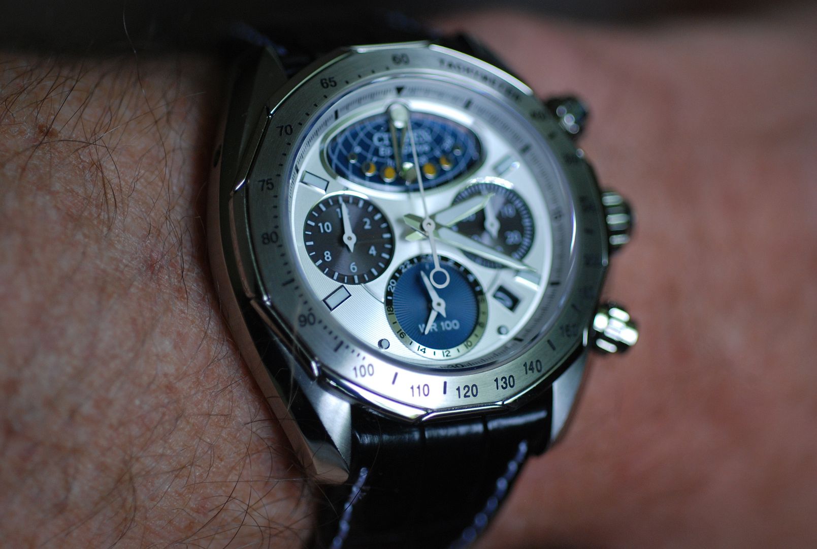 citizen moon phase flyback