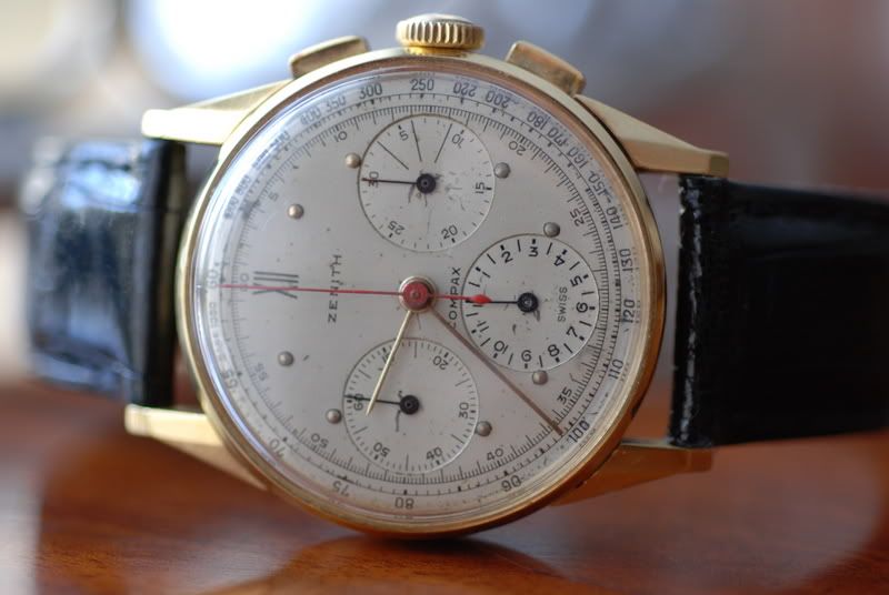 http://i82.photobucket.com/albums/j279/kurt48/Vintage/Zenith%20Chronograph/DSC_0219.jpg