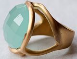 Chalcedony ring - 14k - side view