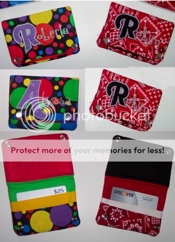 small personalized wallets the moms this is a very cute