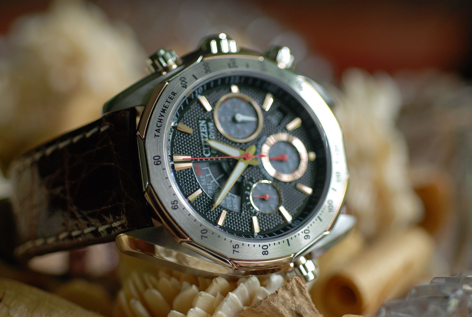 citizen chronograph gold