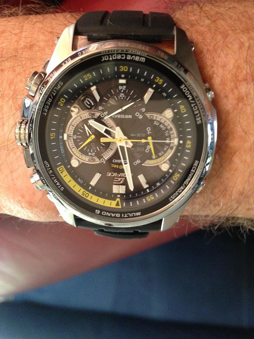 casio edifice vs seiko 5